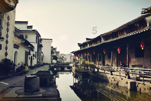 机智问答网页——做好的豆腐脑,第一层是不能喝的,你知道原因吗?喝了会怎样?,智能回答你的问题